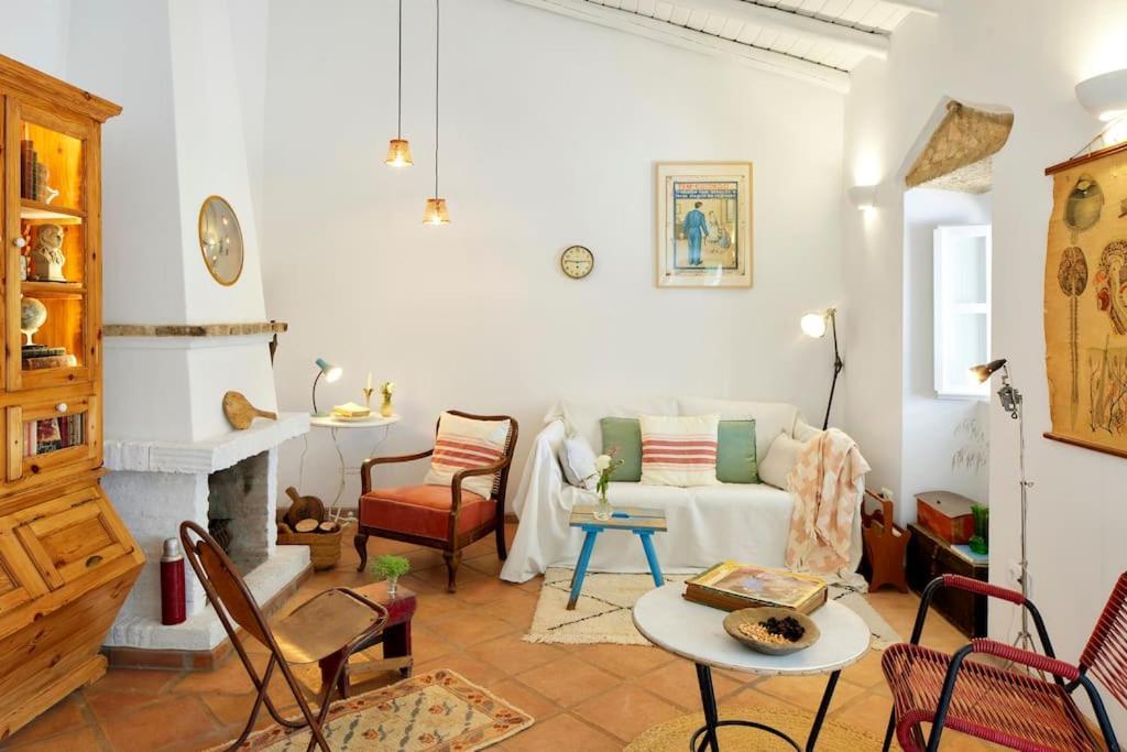Almoada - Eclectic Boutique Home ซง บราส เด อัลปอร์เตล ภายนอก รูปภาพ